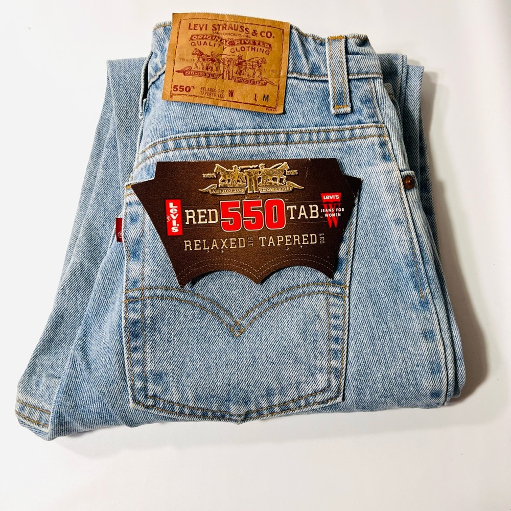 Vintage 550 Levi’s jeans for women